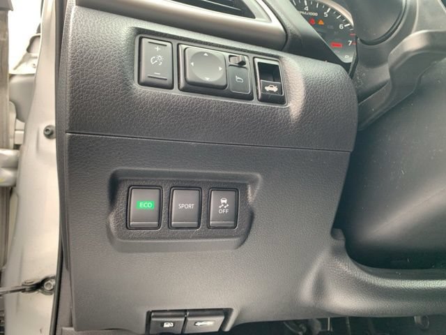Used 2018 Nissan Sentra SV FWD image 25