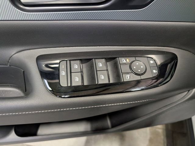 Used 2026 Nissan Murano SL image 14