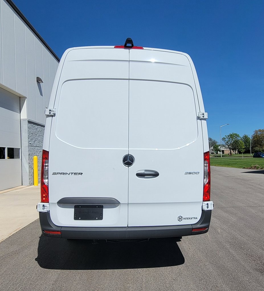 New 2025 Mercedes-Benz Sprinter 2500 image 7