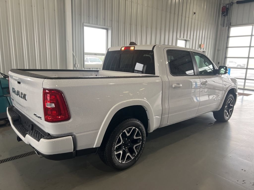 New 2026 RAM 1500 Laramie AWD/4WD image 29