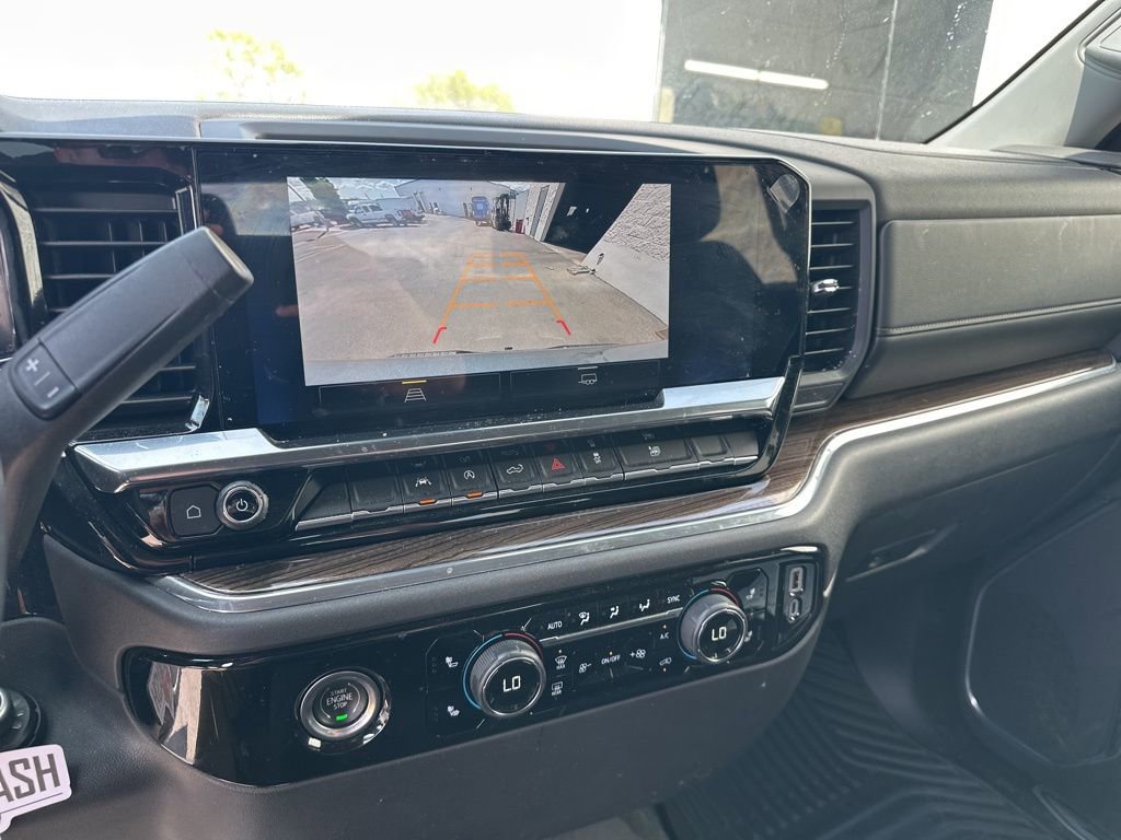 Used 2023 Chevrolet Silverado 1500 LT image 18
