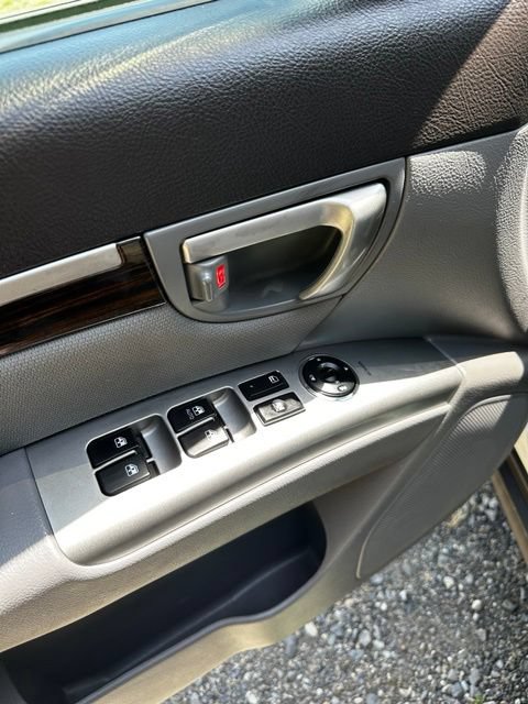 Used 2012 Hyundai Santa Fe GLS AWD/4WD image 10