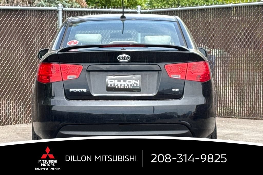 Used 2011 Kia Forte EX FWD image 5