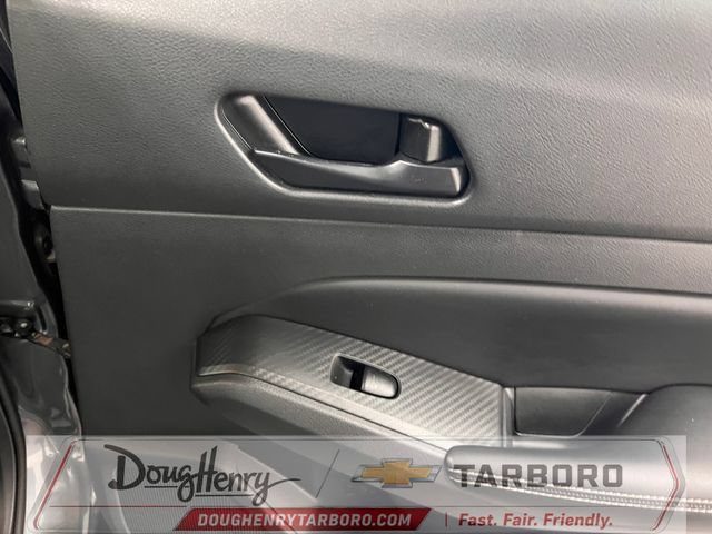 Used 2025 Nissan Altima 2.5 SV FWD image 35