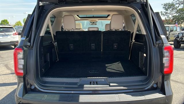 Used 2024 Ford Expedition Max Limited AWD/4WD image 13