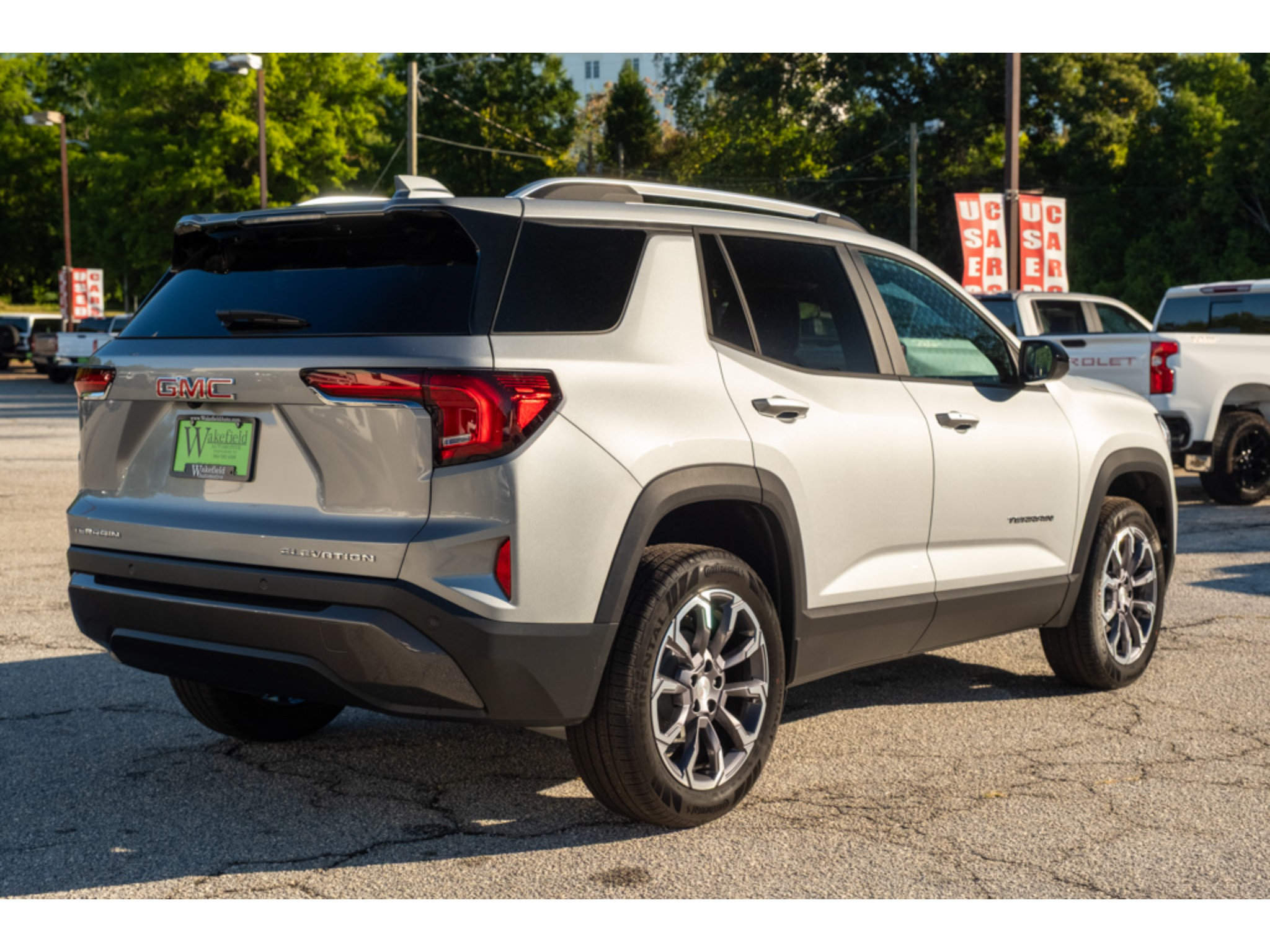 New 2027 GMC Terrain Elevation w/ Elevation Premium Package FWD image 8