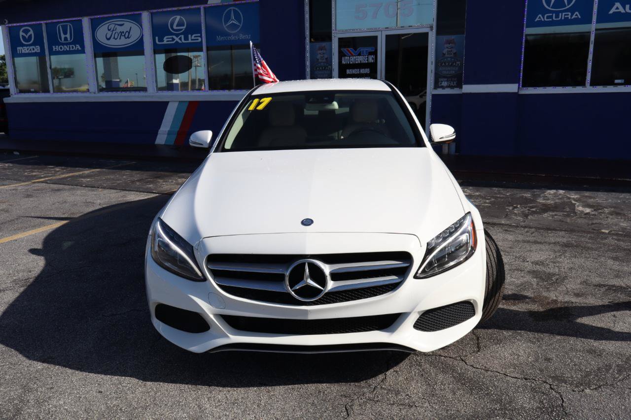 Used 2017 Mercedes-Benz C 300 Sedan image 8