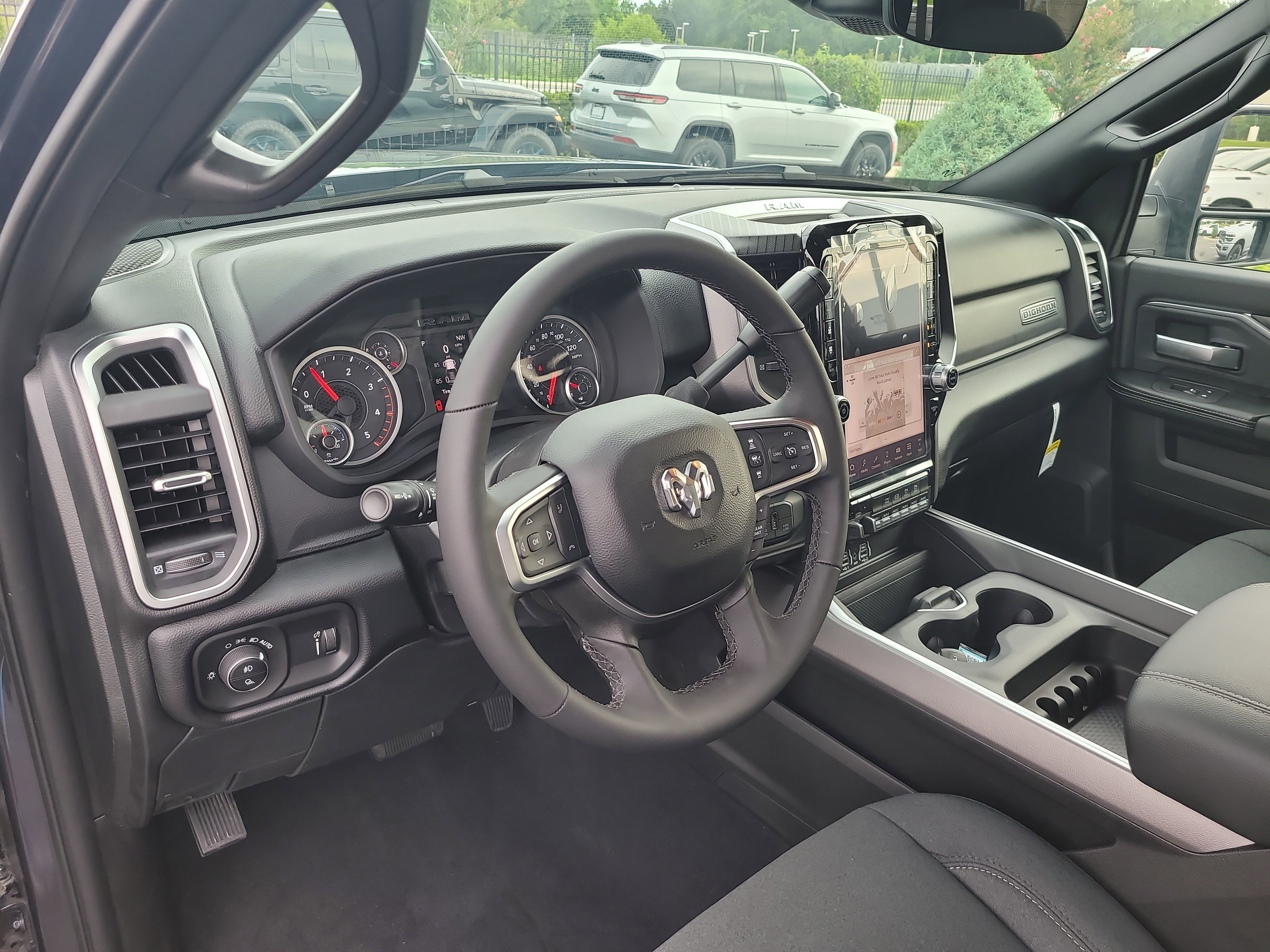 New 2026 RAM 2500 Big Horn AWD/4WD image 14