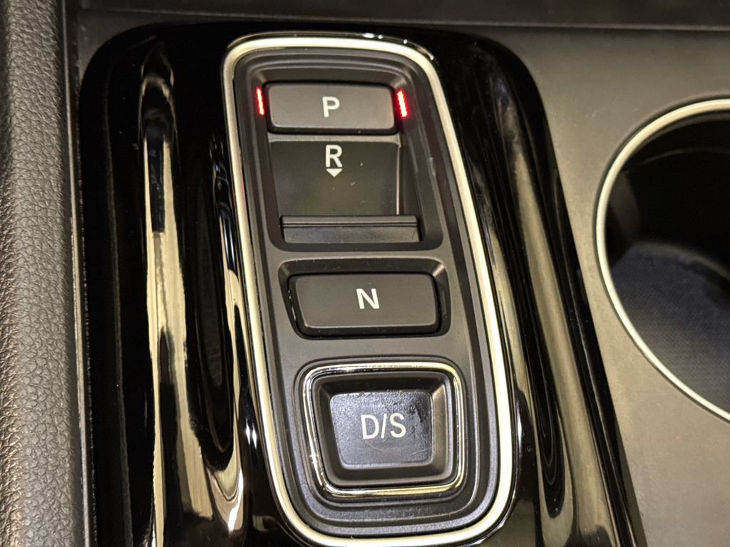 Certified 2024 Honda Pilot Elite image 30