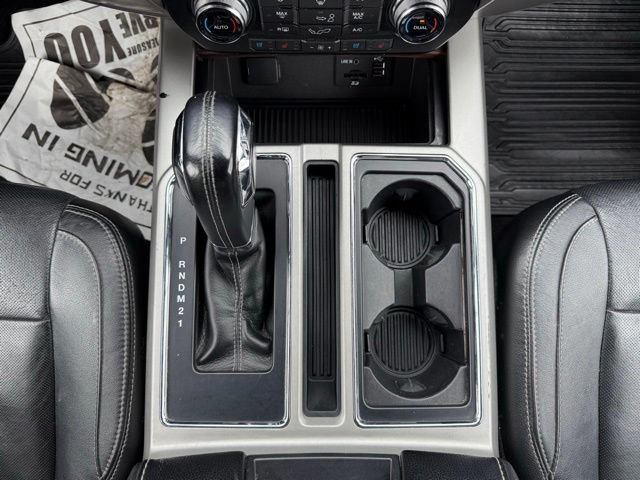 Used 2015 Ford F150 Lariat w/ Equipment Group 502A Luxury AWD/4WD image 28