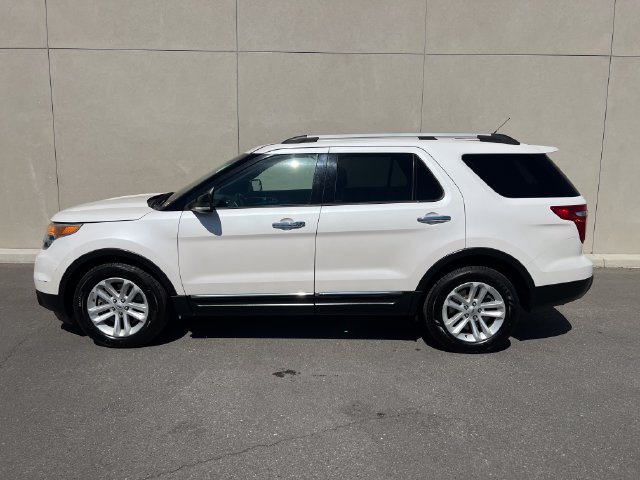 Used 2013 Ford Explorer XLT FWD image 4