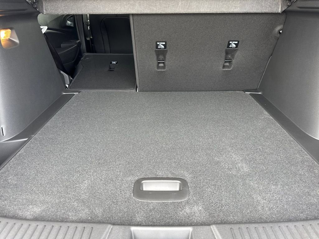 New 2026 Chevrolet Trax RS w/ Driver Confidence Package FWD image 14
