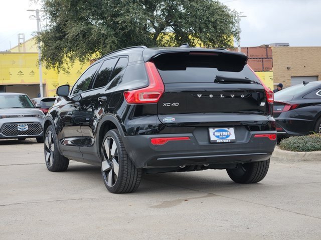 Used 2023 Volvo XC40 Recharge Ultimate image 6