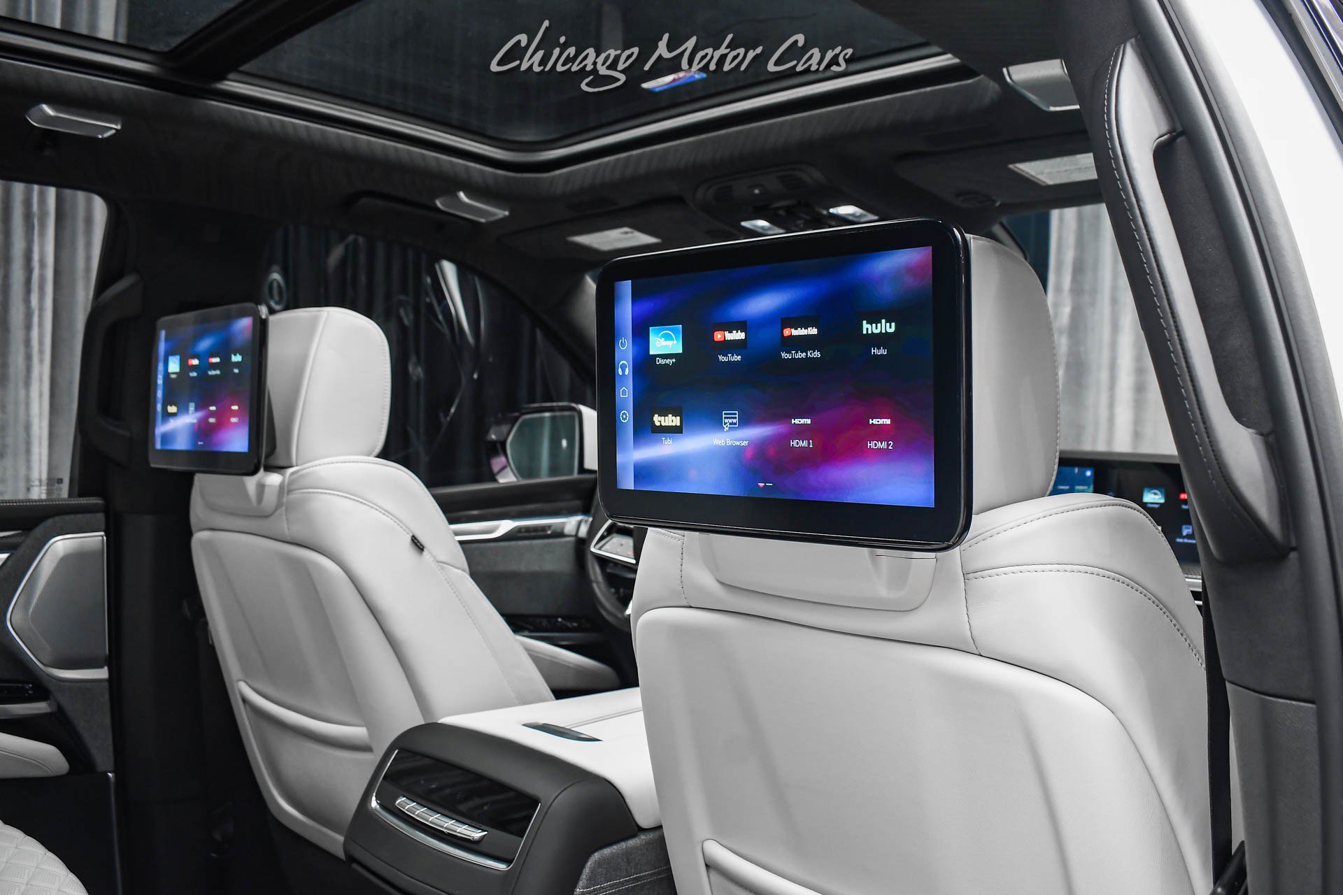 Used 2025 Cadillac Escalade V image 32