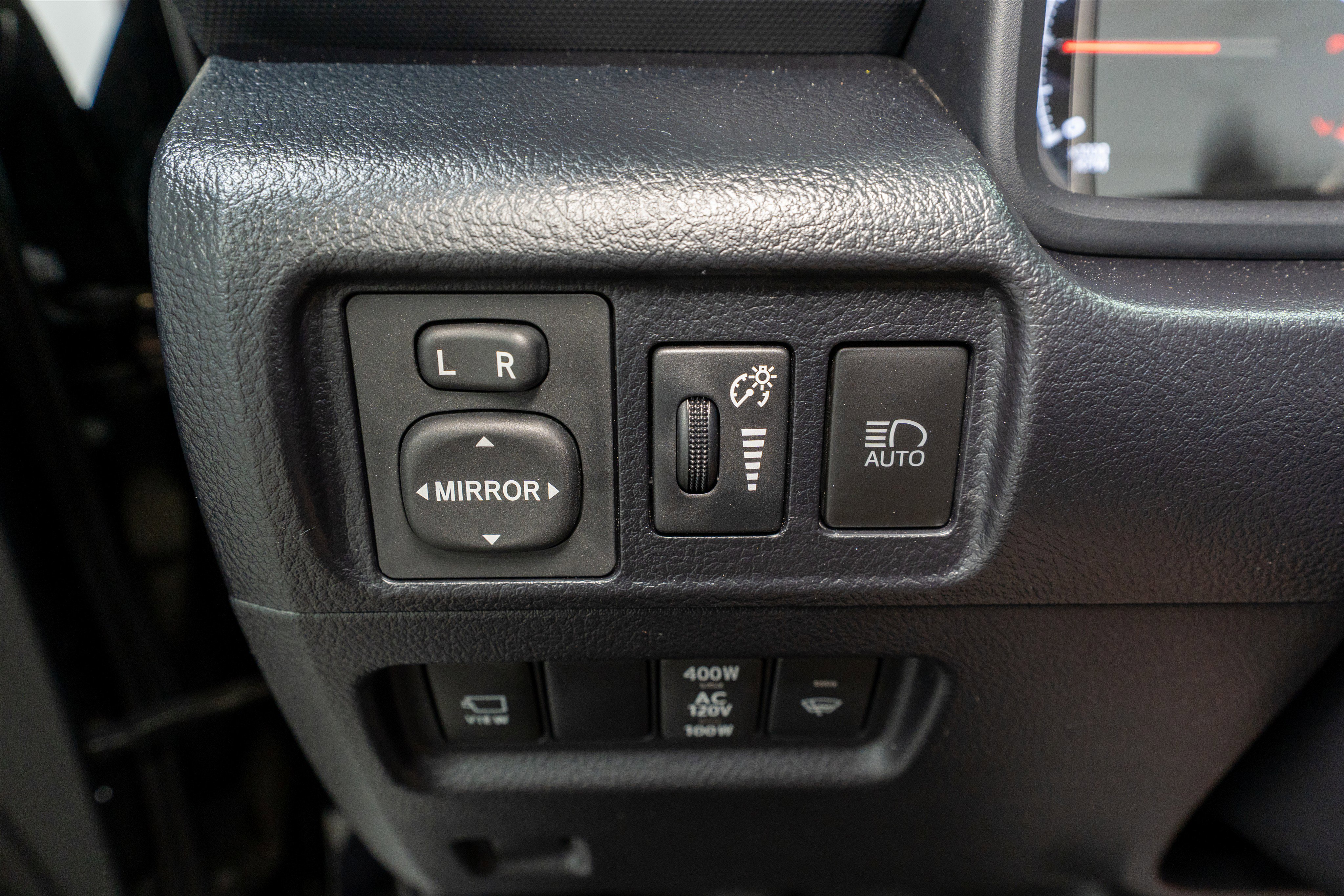 Used 2024 Toyota 4Runner Limited image 32