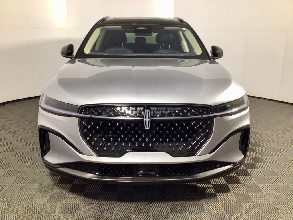 New 2026 Lincoln Nautilus Reserve w/ Jet Appearance Package image 6