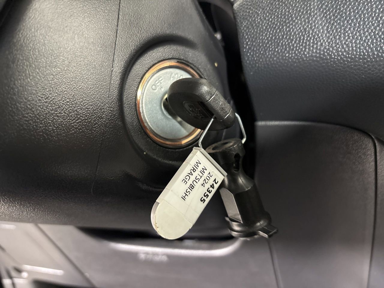 Used 2024 Mitsubishi Mirage ES image 13