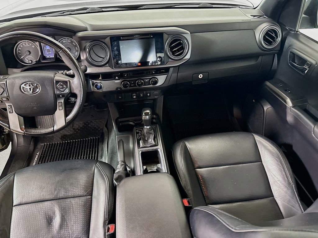 Used 2018 Toyota Tacoma TRD Sport w/ TRD Premium Sport Package image 23