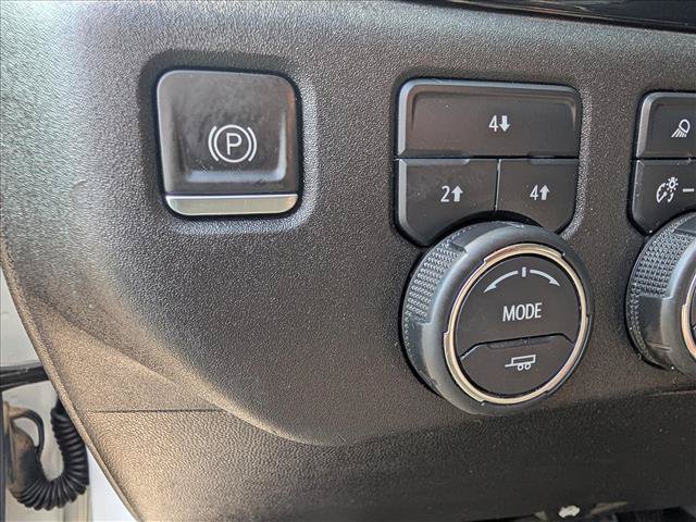 Used 2024 Chevrolet Silverado 2500 LT w/ Convenience Package AWD/4WD image 27