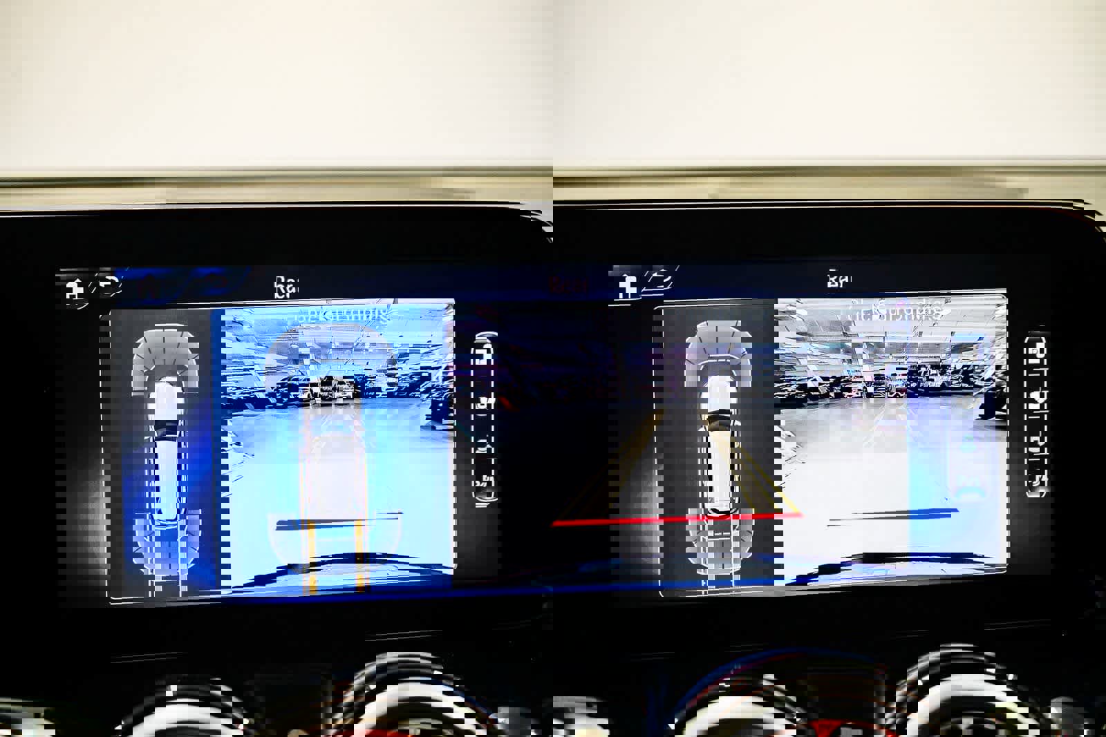 Used 2025 Mercedes-Benz GLB 250 image 23