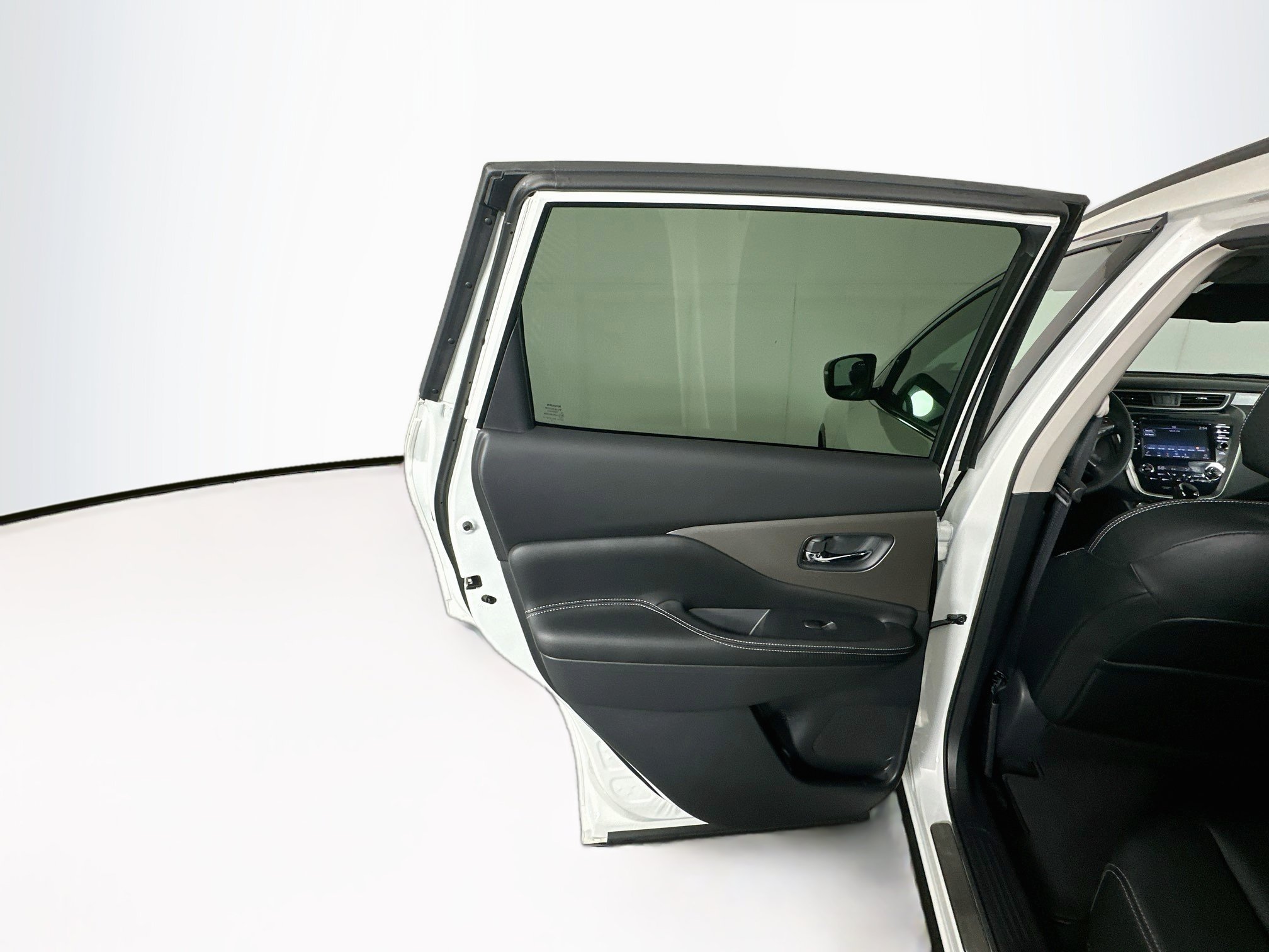 Used 2024 Nissan Murano SV w/ SV Midnight Edition Package FWD image 25