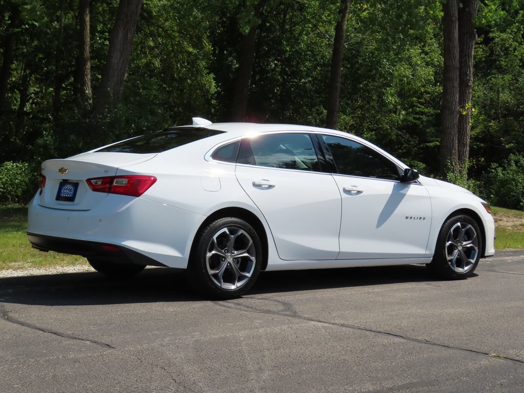 Used 2024 Chevrolet Malibu LT FWD image 3