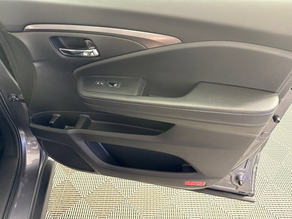 Used 2017 Honda Ridgeline RTL image 32