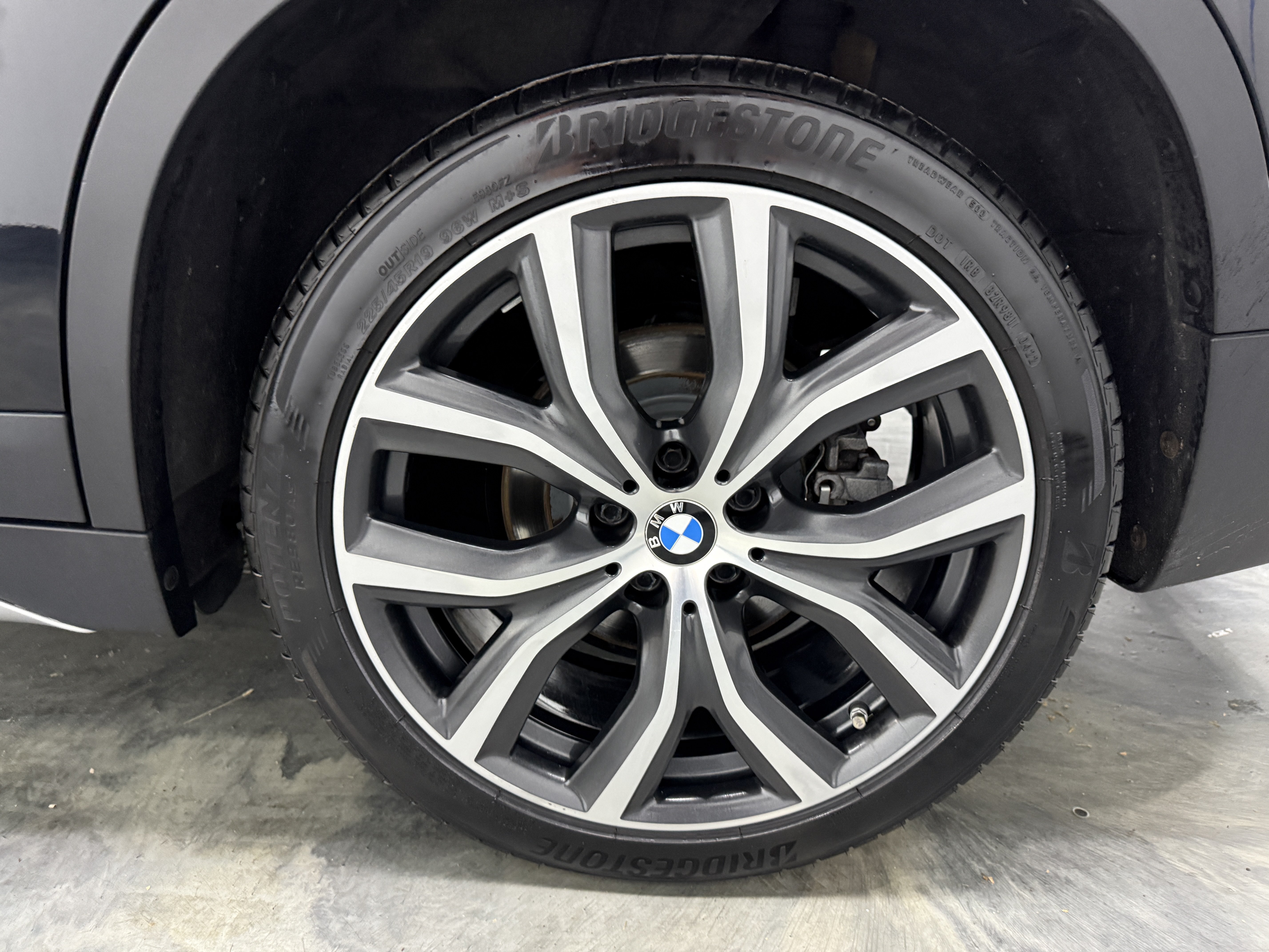 Used 2017 BMW X1 xDrive28i AWD/4WD image 24