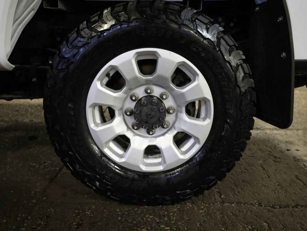 Used 2024 Ford F350 XLT w/ FX4 Off-Road Package image 30