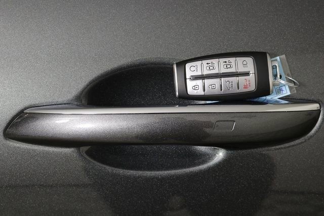 Used 2023 Genesis GV80 2.5T w/ Prestige Package image 39