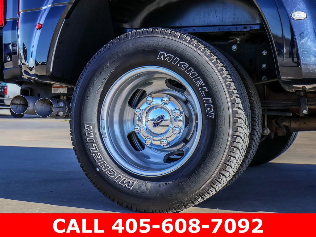 Used 2023 Ford F350 XLT AWD/4WD image 9