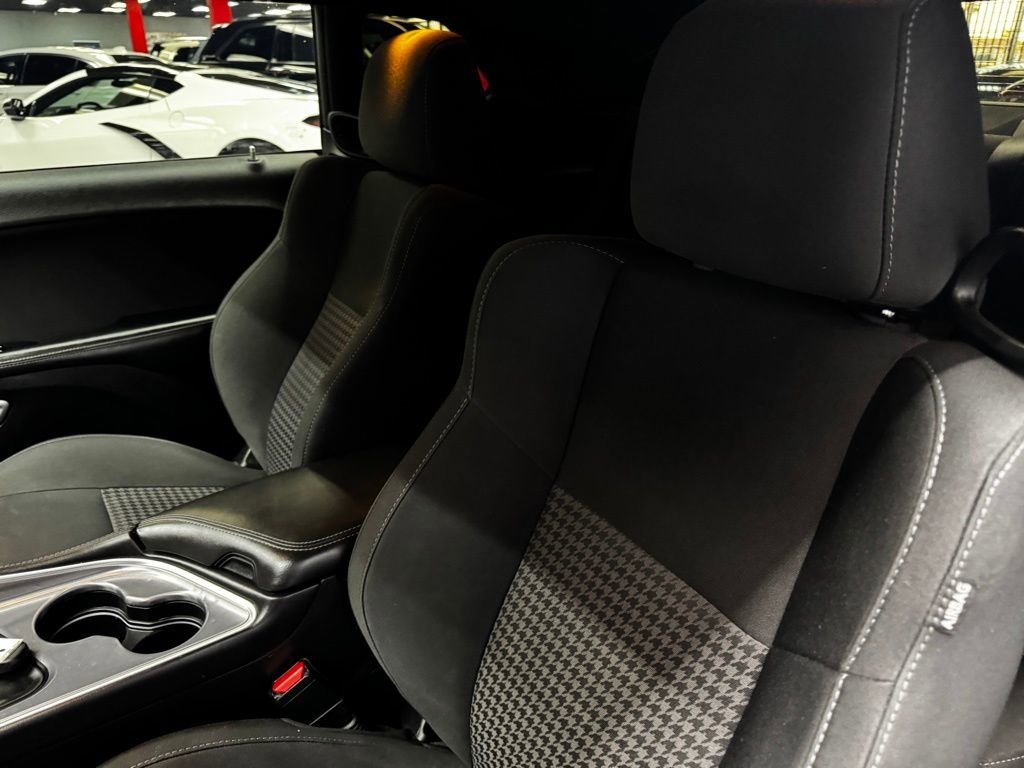 Used 2019 Dodge Challenger GT w/ Blacktop Package RWD image 35