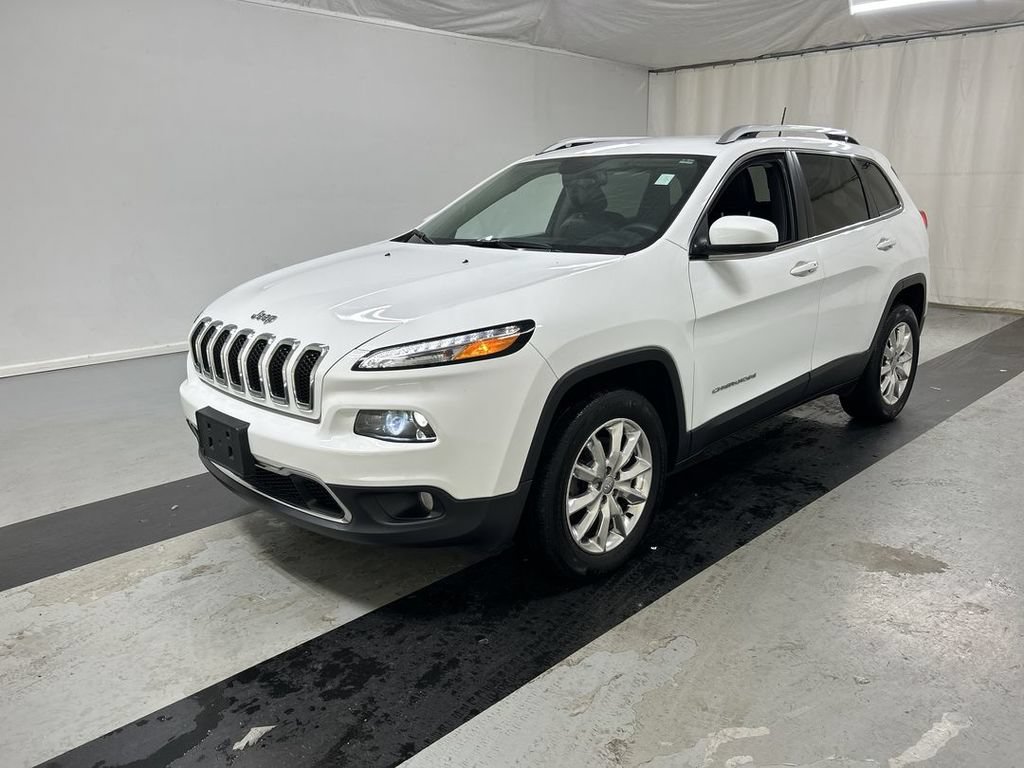 Used 2017 Jeep Cherokee Limited AWD/4WD image 5