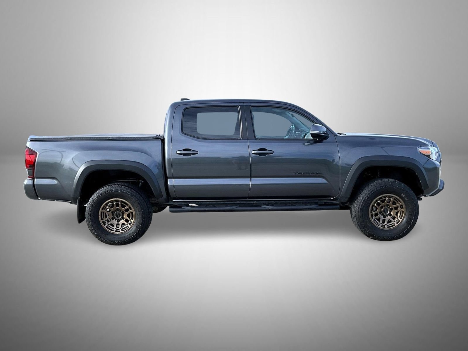 Used 2023 Toyota Tacoma 4x4 Double Cab w/ Trail Edition image 4