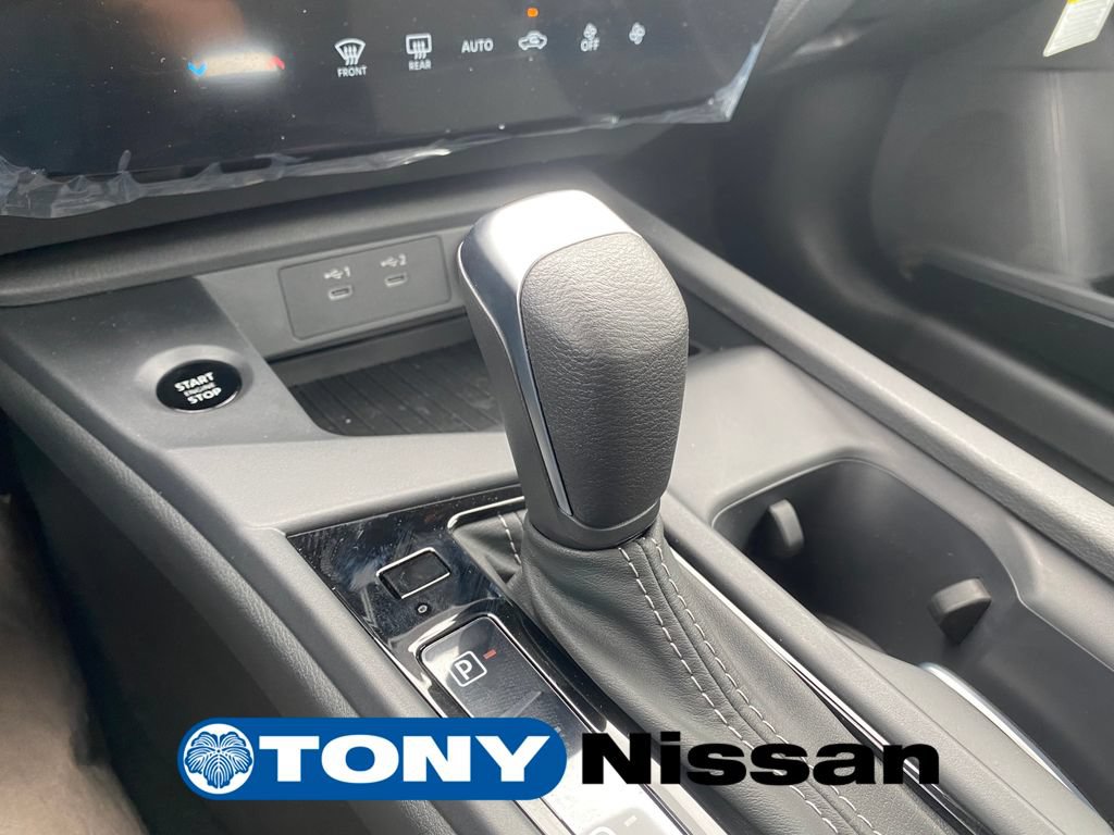 New 2026 Nissan Sentra SV w/ Floor Mat Package FWD image 17