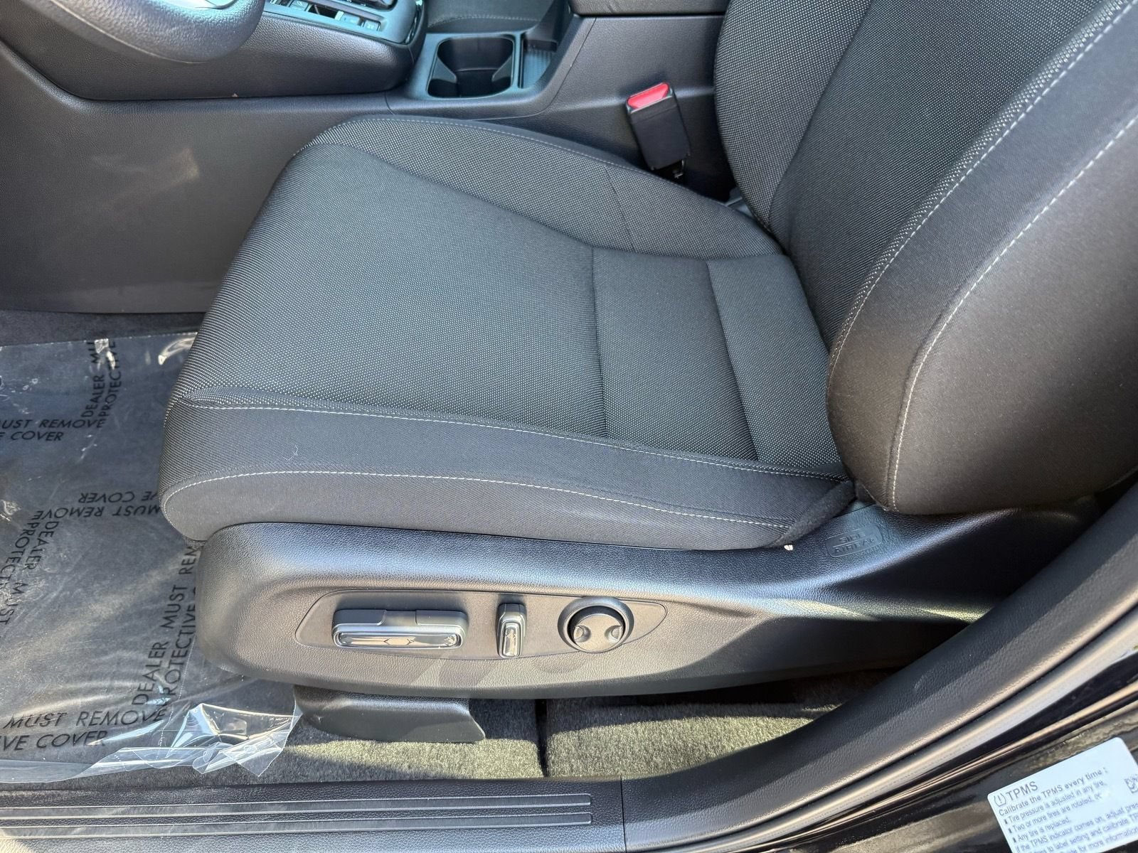 Used 2025 Honda CR-V EX image 14