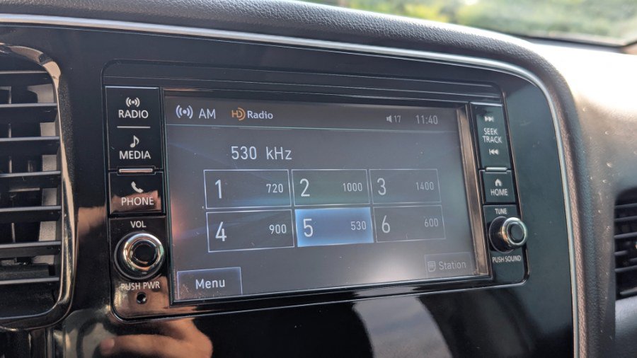 Used 2020 Mitsubishi Outlander ES FWD image 19