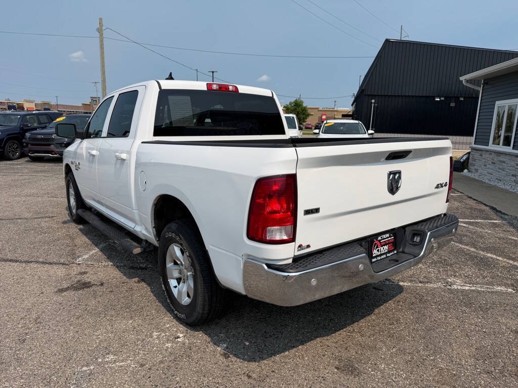 Used 2022 RAM 1500 Classic SLT w/ Electronics Convenience Group AWD/4WD image 3