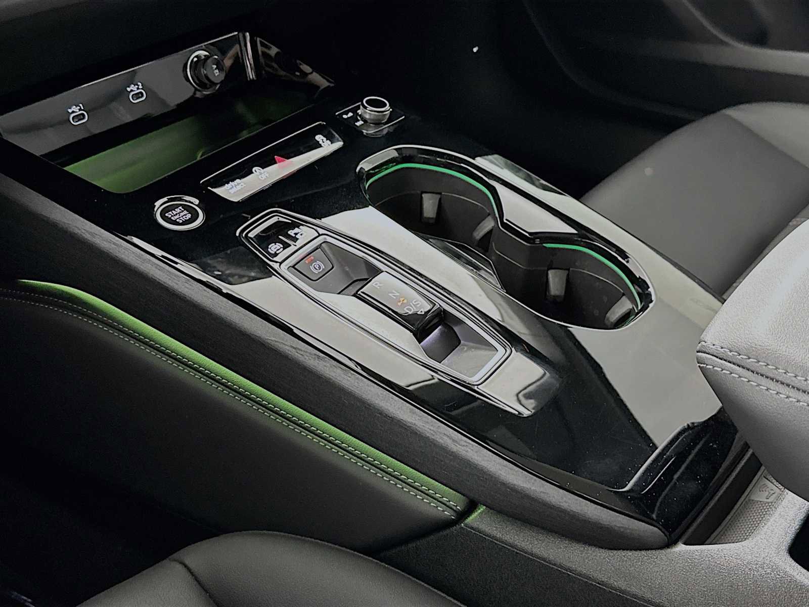 Certified 2025 Audi A5 2.0T Premium w/ Convenience Package AWD/4WD image 15