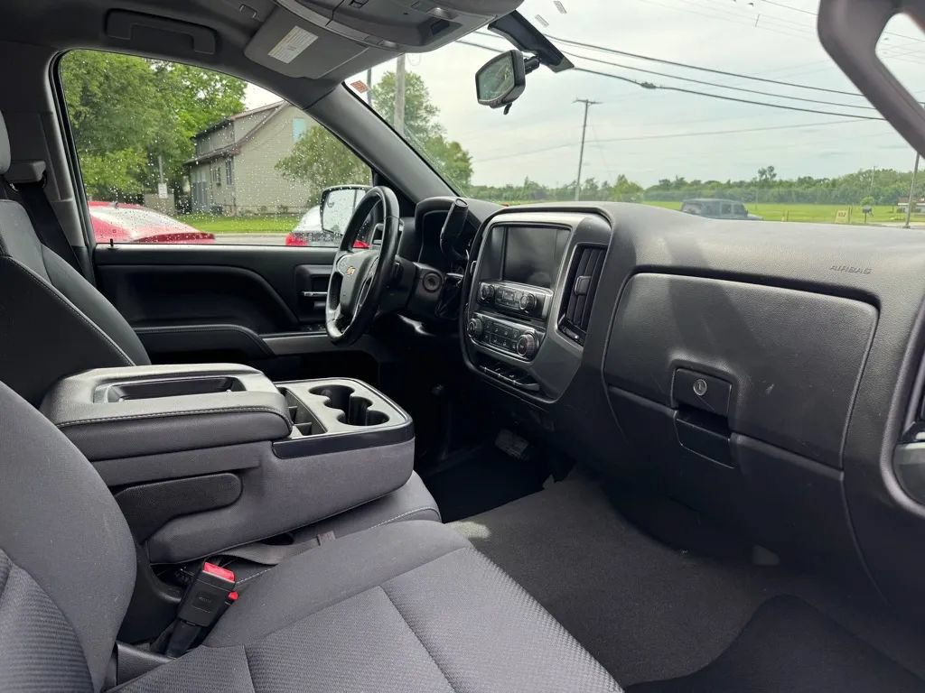 Used 2019 Chevrolet Silverado 1500 LT AWD/4WD image 8