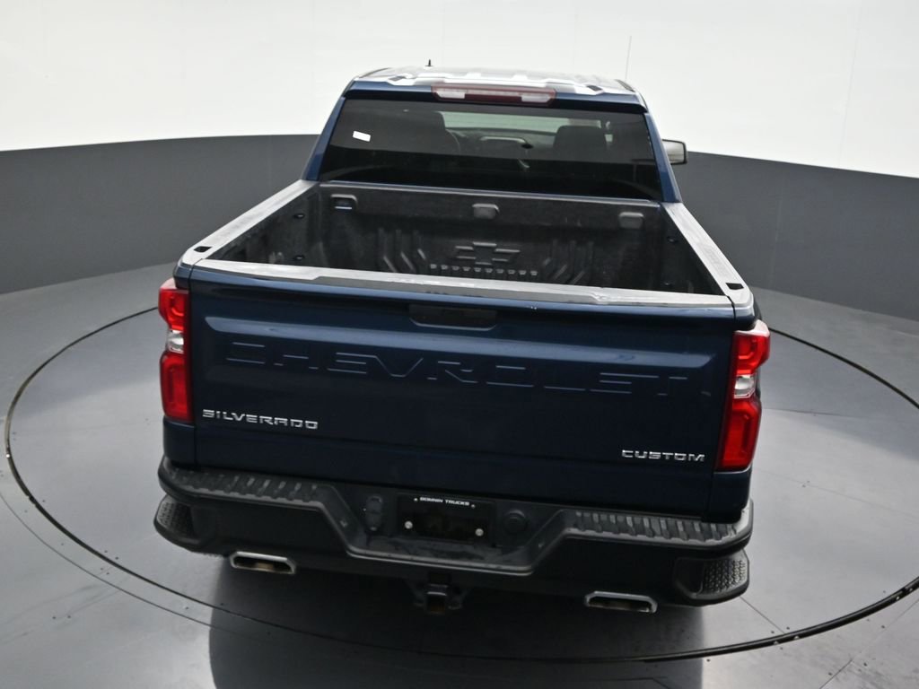 Used 2021 Chevrolet Silverado 1500 Custom Trail Boss AWD/4WD image 18