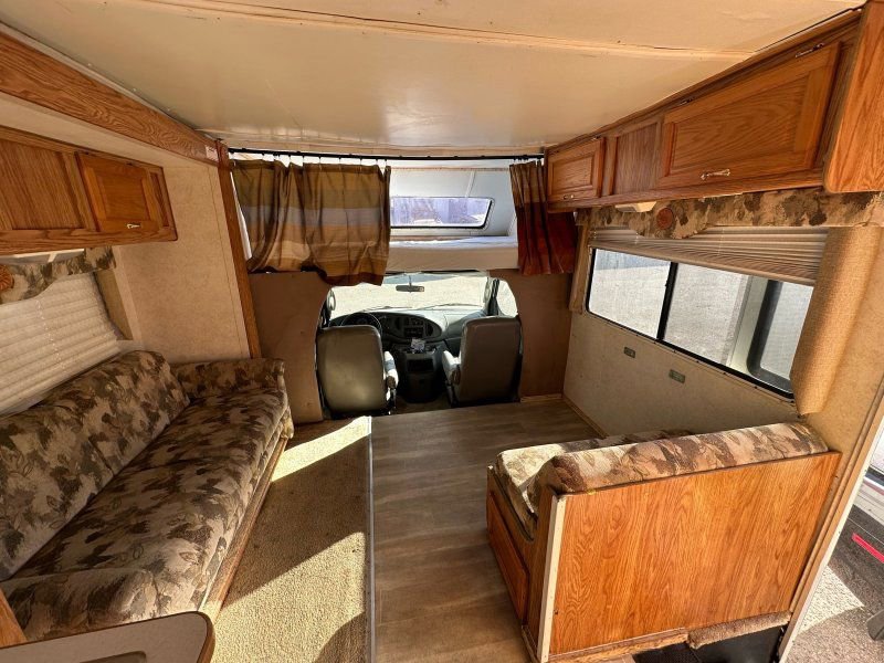 Used 2003 Ford E-450 and Econoline 450 RWD image 19