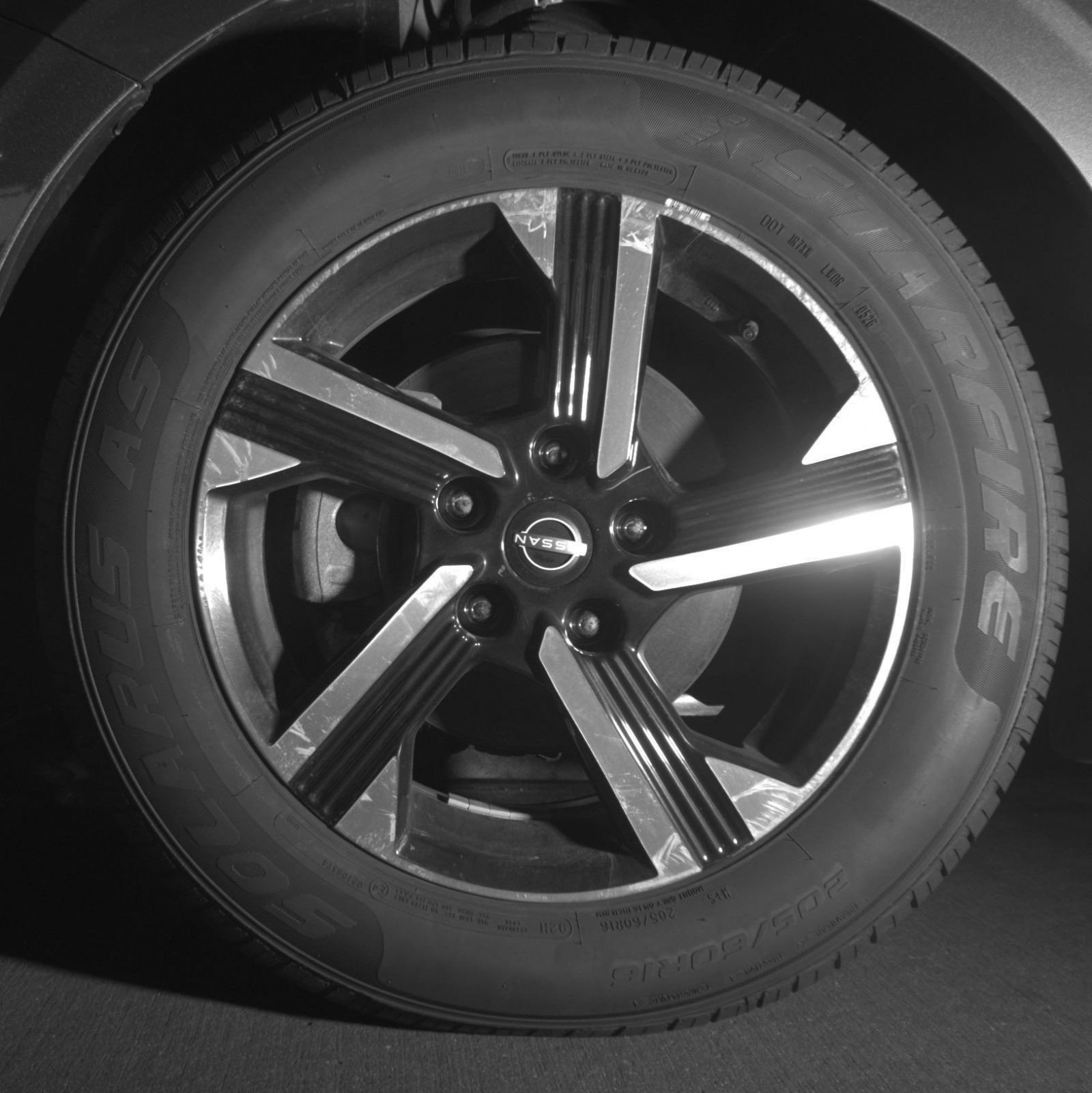 Used 2025 Nissan Sentra SV FWD image 14