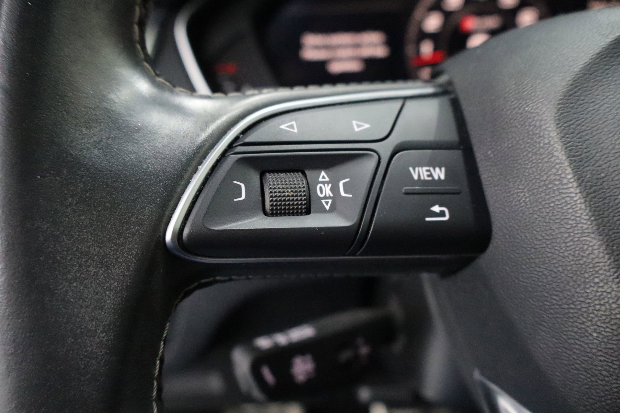 Used 2018 Audi SQ5 Prestige w/ Prestige Package image 18