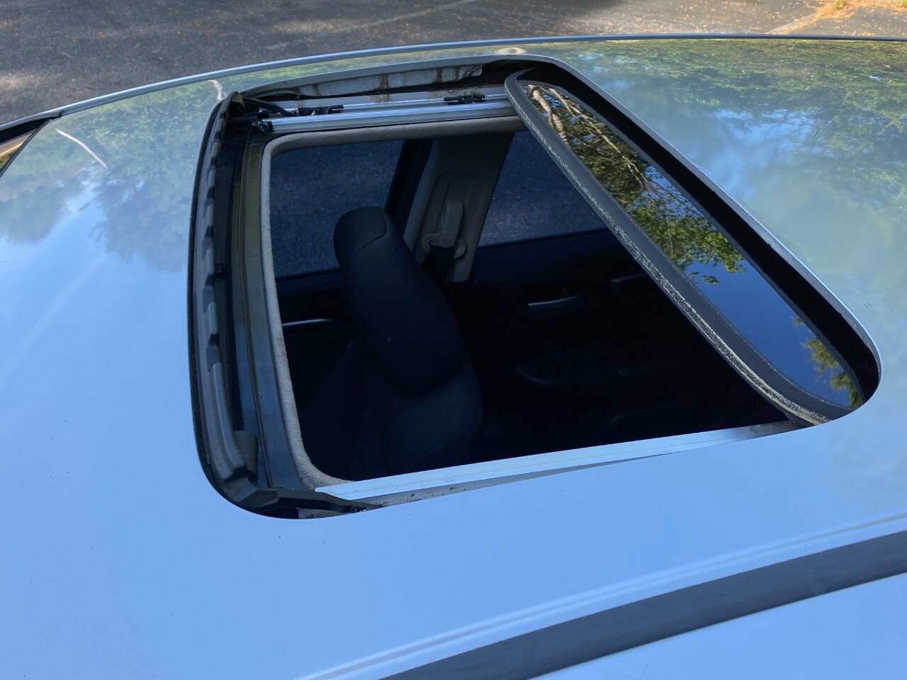 Used 2015 Honda Fit EX-L image 36