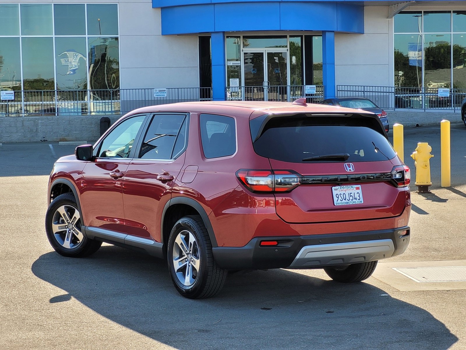 Used 2024 Honda Pilot EX-L image 7