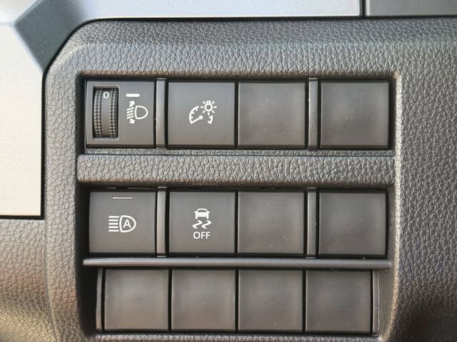 Used 2026 Toyota Tacoma SR5 image 15