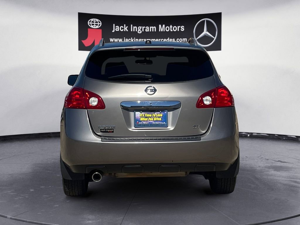 Used 2011 Nissan Rogue SV w/ Premium Pkg image 4