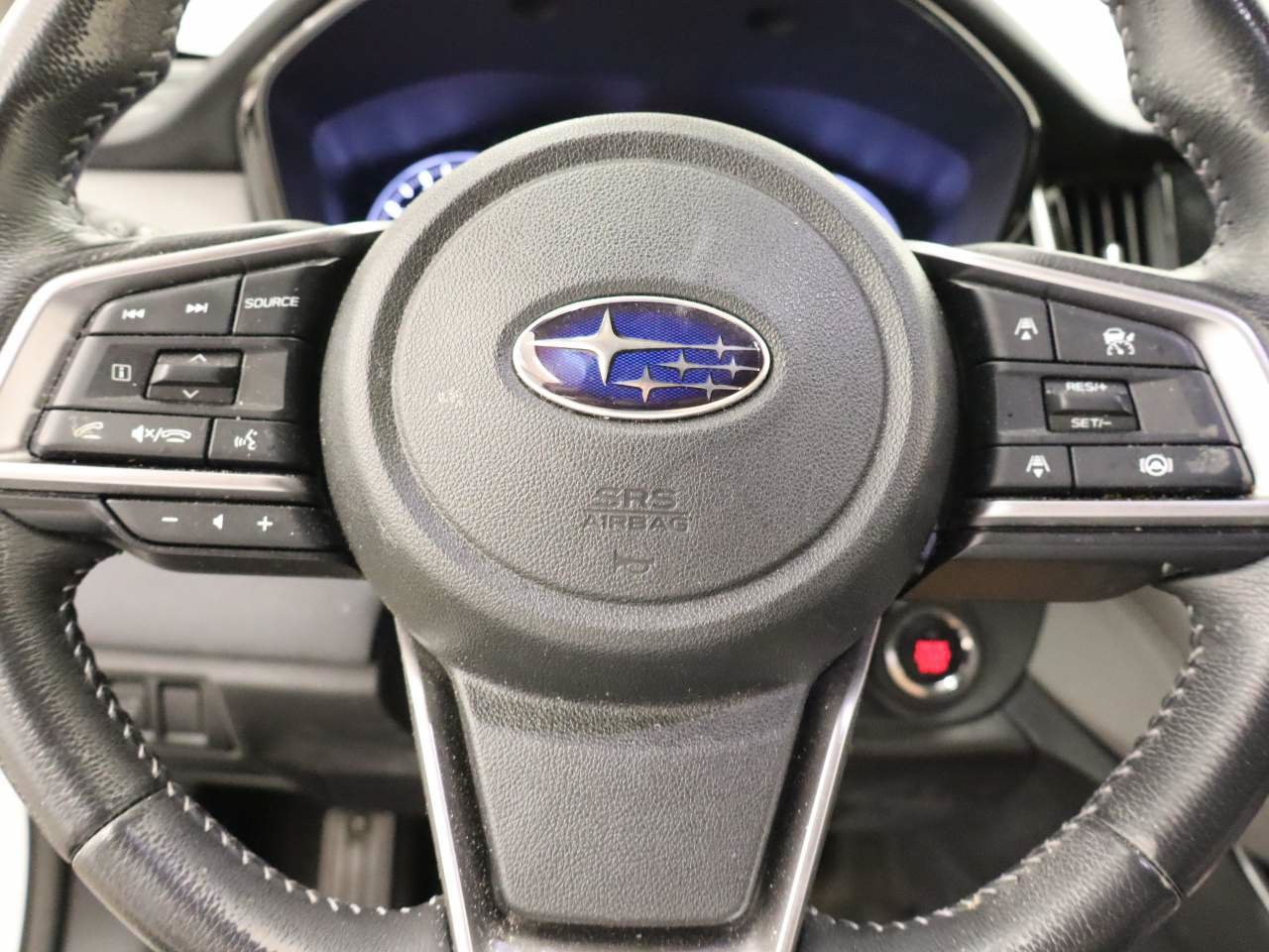 Used 2023 Subaru Outback Premium AWD/4WD image 12