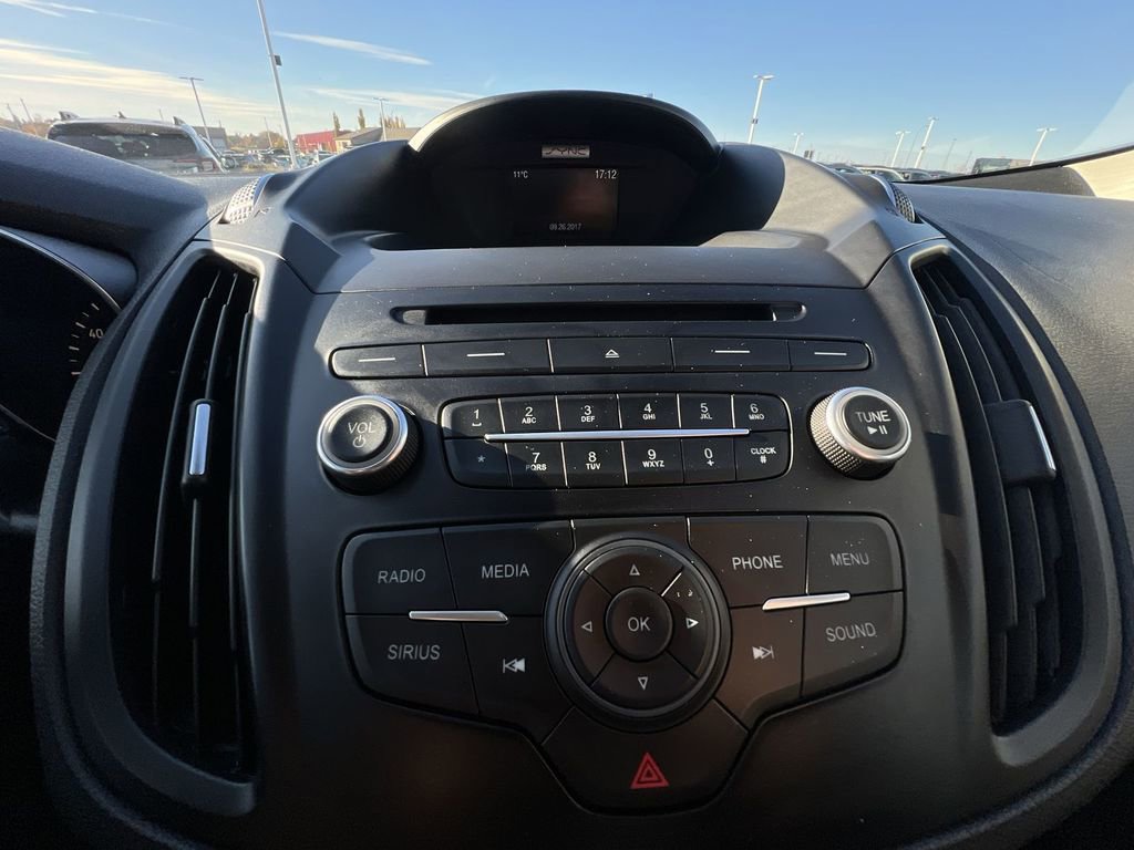 Used 2018 Ford Escape SE image 13